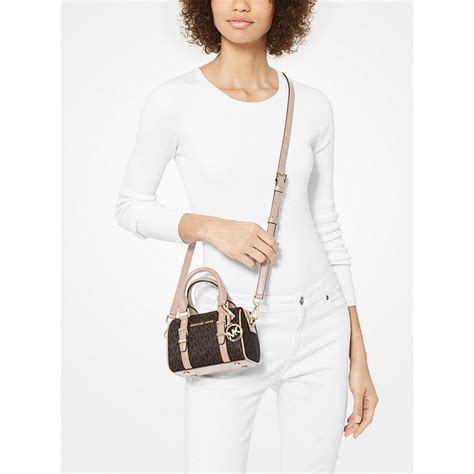 michael kors bedford nylon bag|bedford legacy Michael Kors bag.